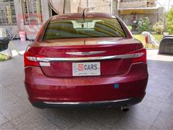 کرایسلەر 200